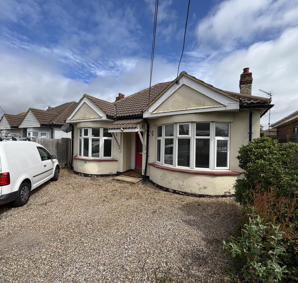 Main image of property: London Road, Wickford, Essex