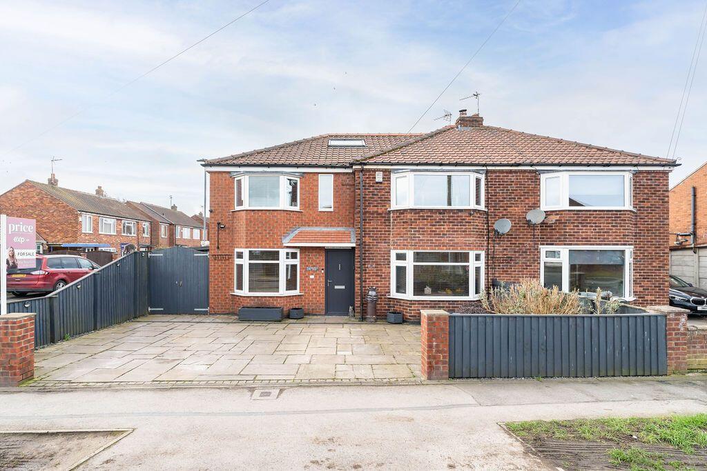 3-bed semi-detached on Maythorn Road Huntington, £375,000