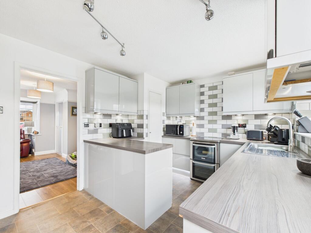 Thirlmere, Stukeley Meadows, Huntingdon. photo 3