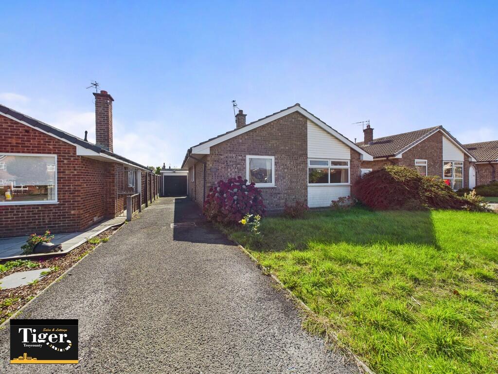 2-bed detached on Anchorsholme Lane, Thornton-Cleveleys, £169,950