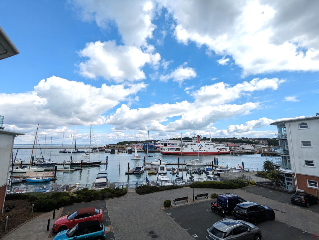 Main image of property: Cowes, Isle of Wight