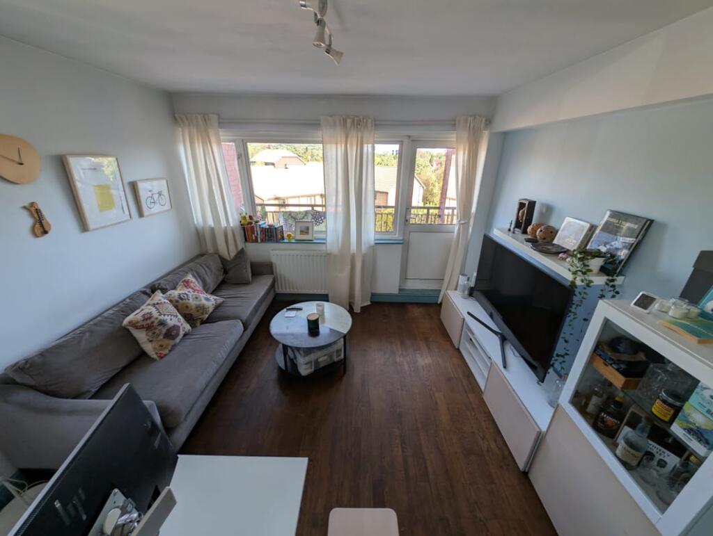 Apartment in London, Clayponds Gardens - View 5