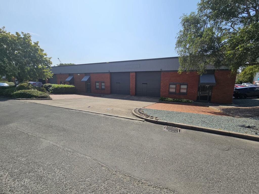 Additional image 2 of Unit 15-16,Aston Fields Industrial Estate, Aston Road, Bromsgrove, B60 3EX