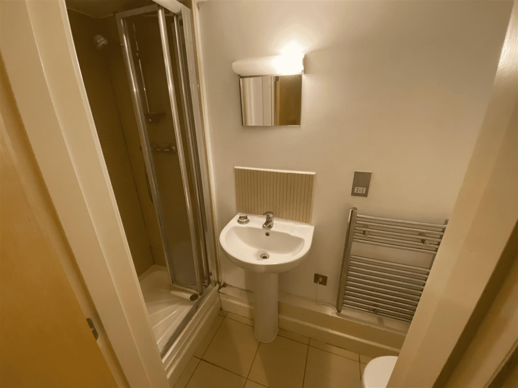 Main image of property: Appt 18, 12 Spring Street, Hull