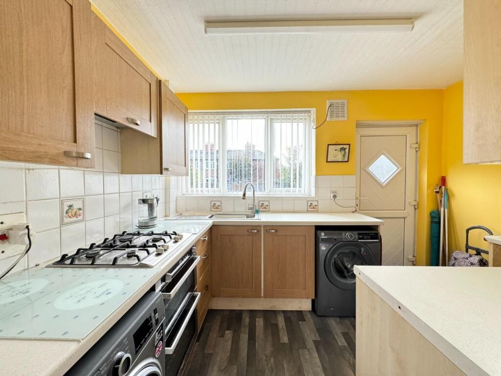 Barlow Terrace, Chorlton photo 4