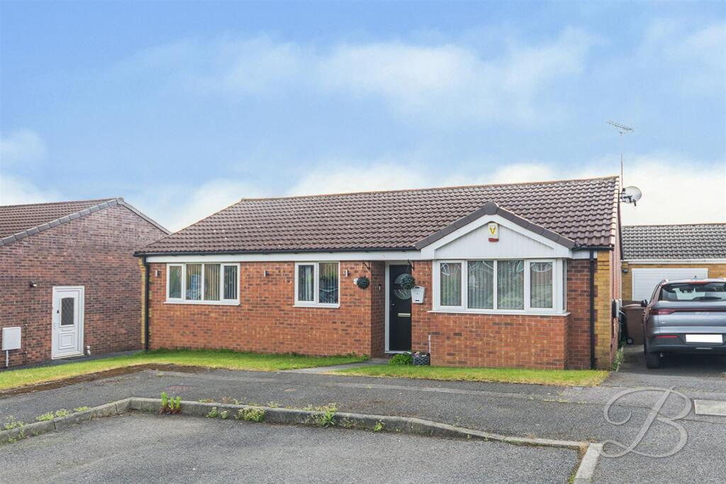 Main image of property: Siena Gardens, Forest Town, Mansfield