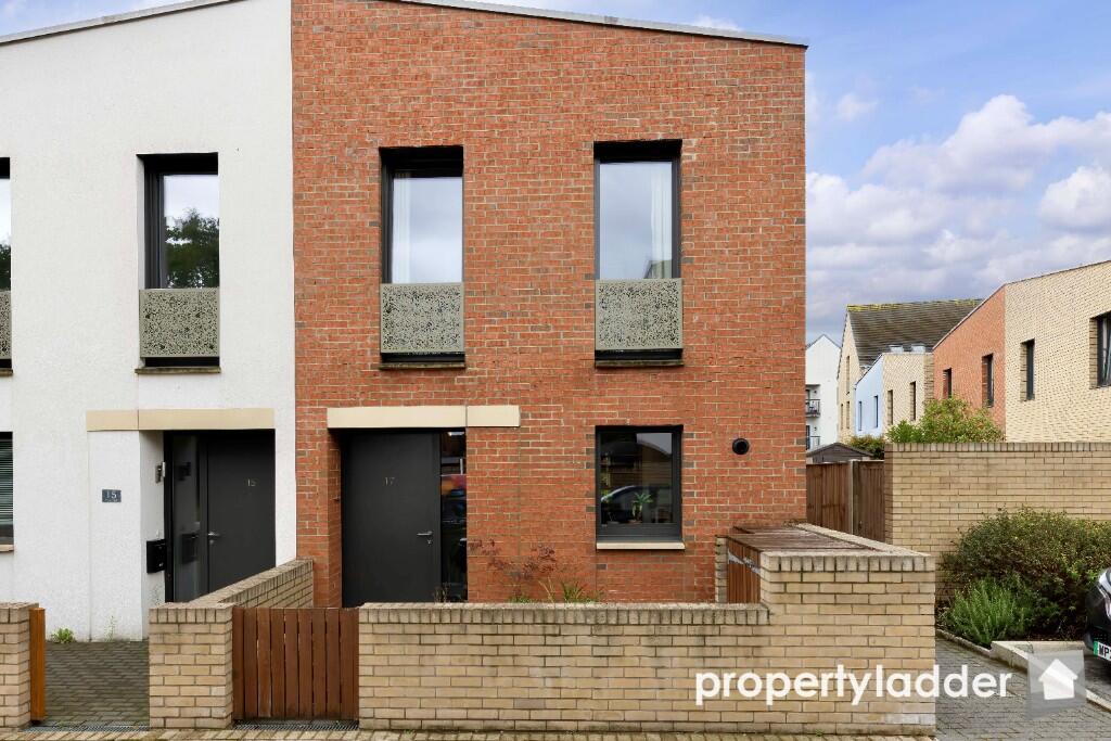 2-bed semi-detached on Poppyfields, NR5, £245,000