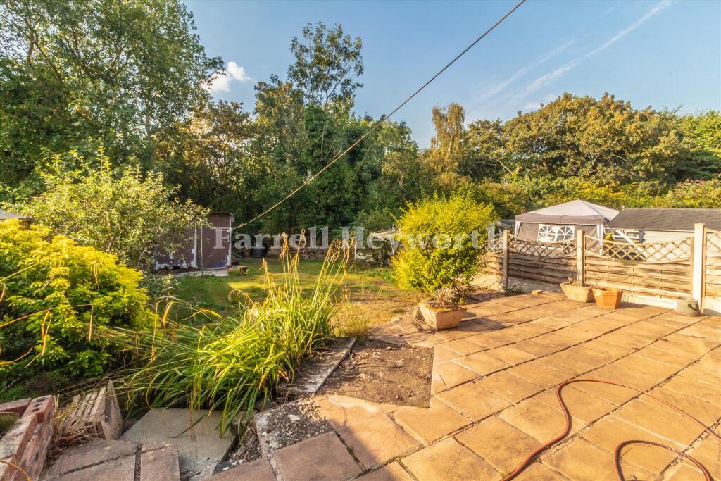 Staining Avenue, Ashton On Ribble, Preston photo 2