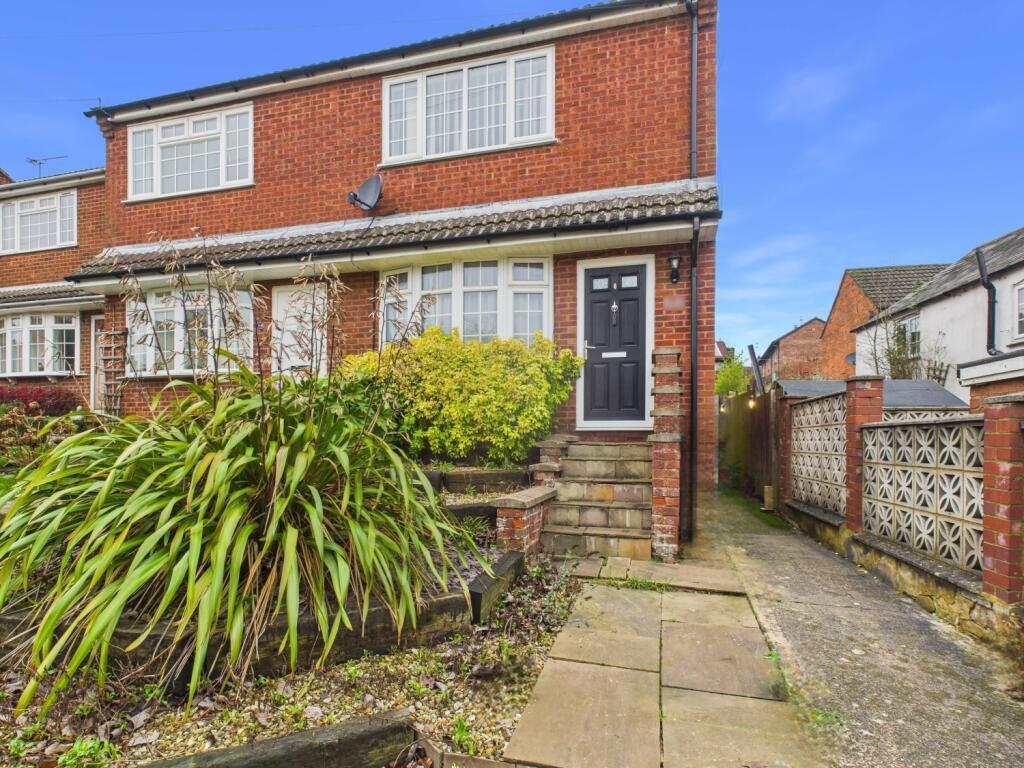 Main image of property: High Street, Welford, Northampton, Northamptonshire, NN6