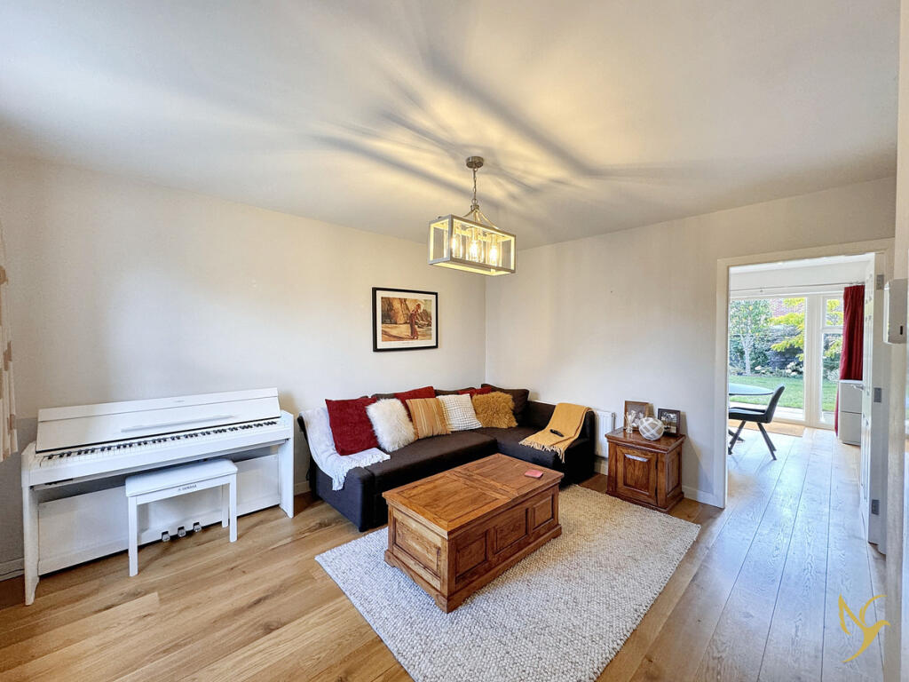 #WelcomeHome to: 62 Dalziel Drive, Whittington, Worcester, WR5 2QY photo 4