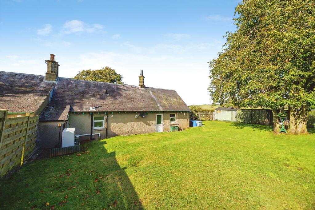 House in Motherwell, South Lanarkshire - View 4
