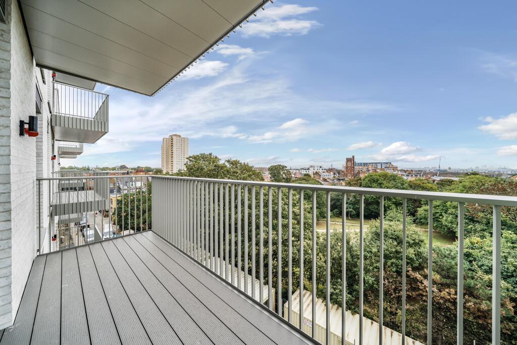 Main image of property: 1 bed, 6th floor, Ruby, Peridot House in Ark Soane