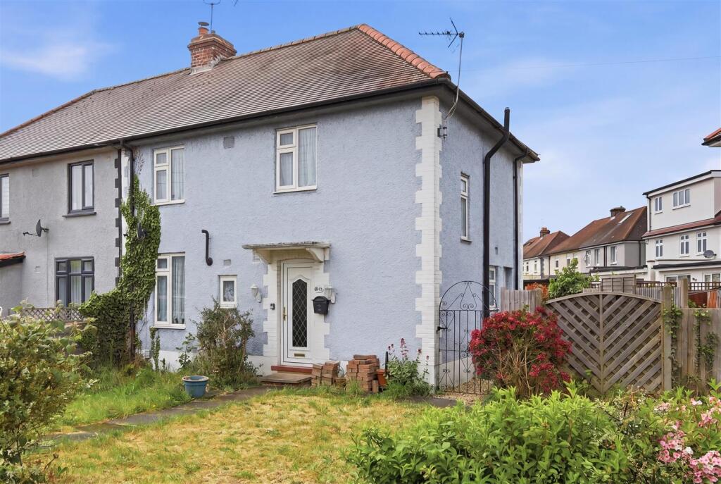 Main image of property: Crooked Mile, Waltham Abbey