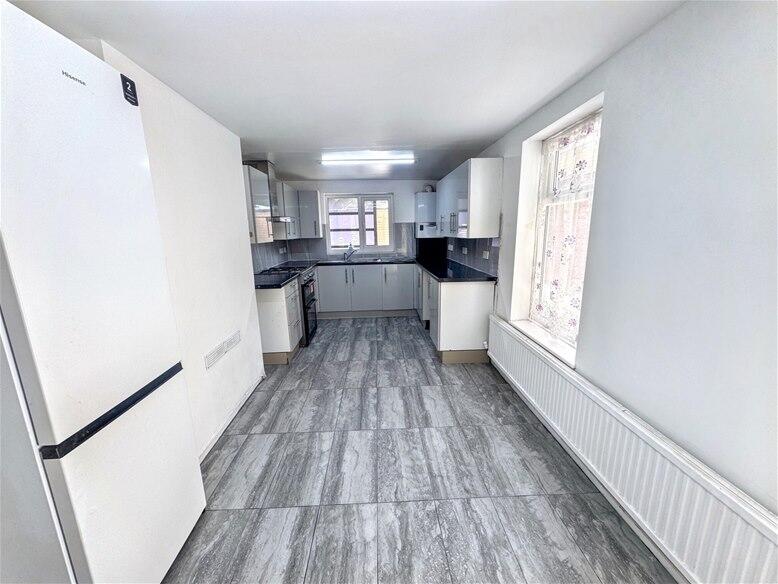 4 bedroom house for rent