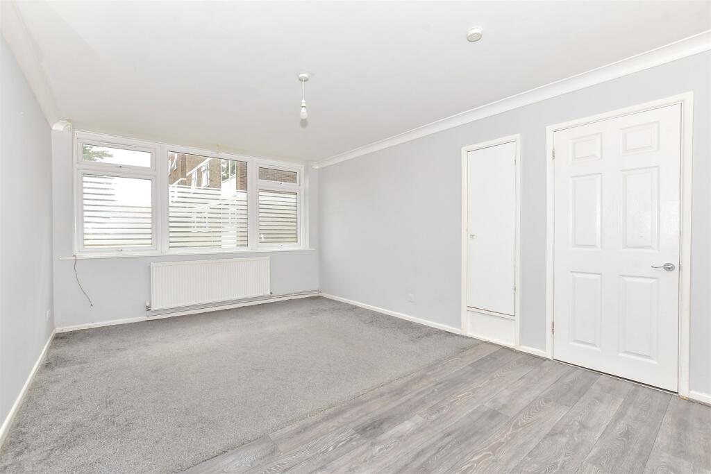 Main image of property: Juniper Square, Havant, Hampshire