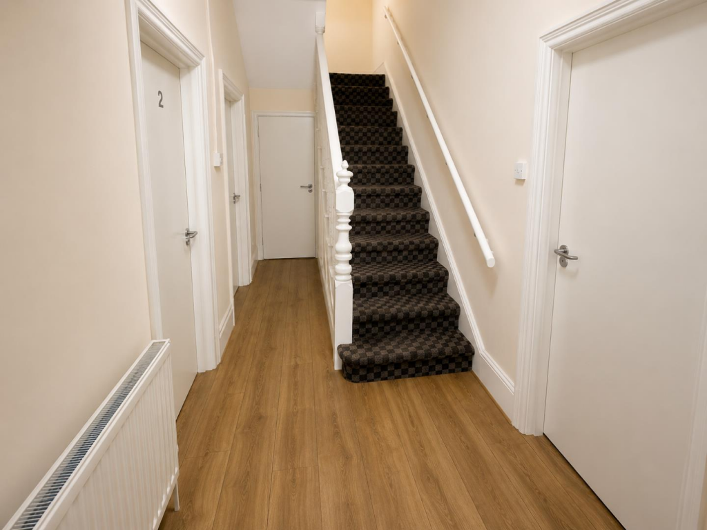 1 bedroom house share for rent