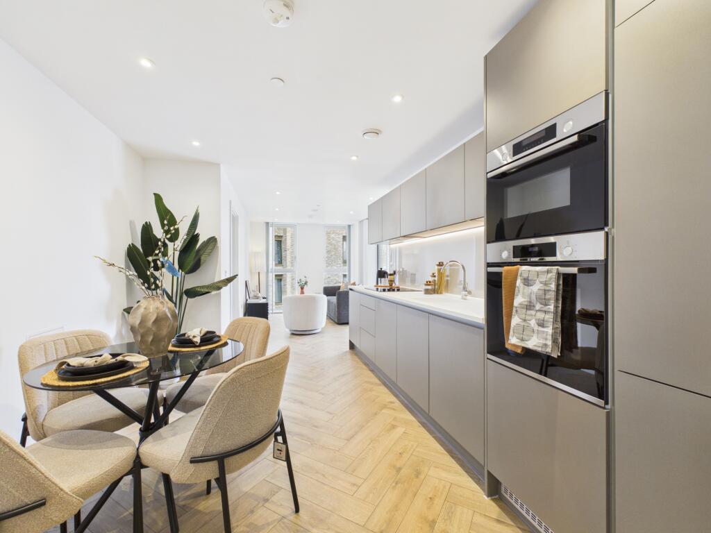 Apartment in Manchester, City Centre - View 2