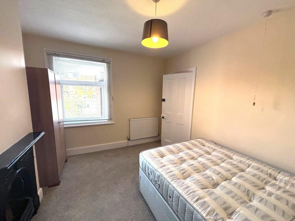 Additional image 4 of Manor Road, Yeovil