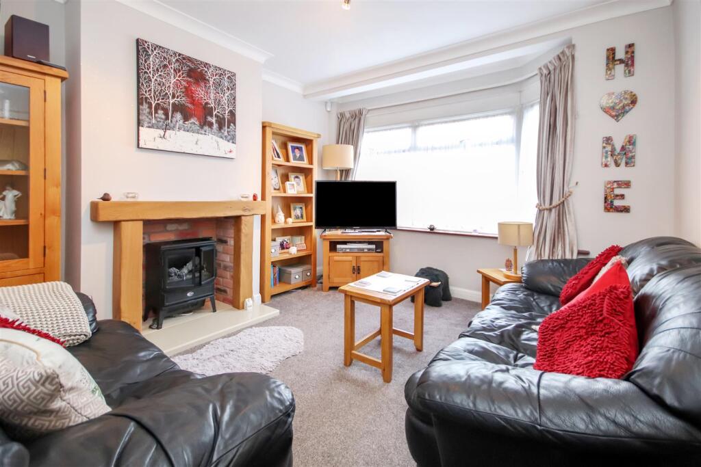 House in Dartford - View 2