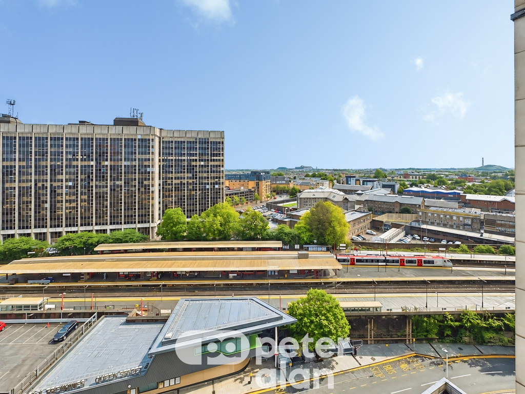 Apartment in Cardiff - View 3