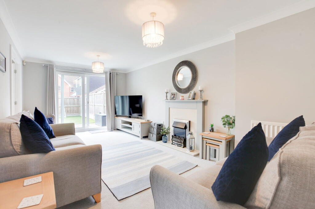 4-bed terraced on Braiding Crescent, Braintree, £385,000