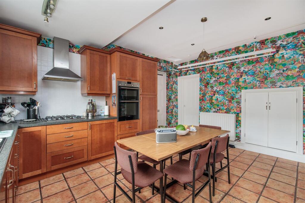 House in Newcastle upon Tyne - More