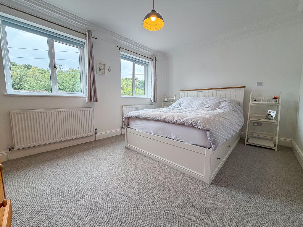 Dene Avenue, Rowlands Gill photo 4