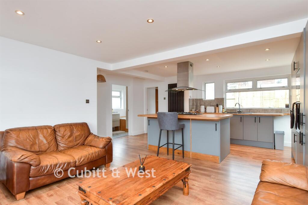 Main image of property: Western Road North, Sompting, Lancing, West Sussex