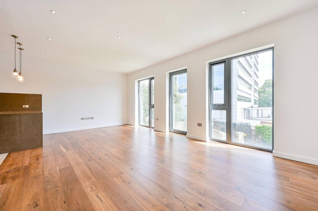 Main image of property: Gunnersbury Mews, Gunnersbury, London, W4