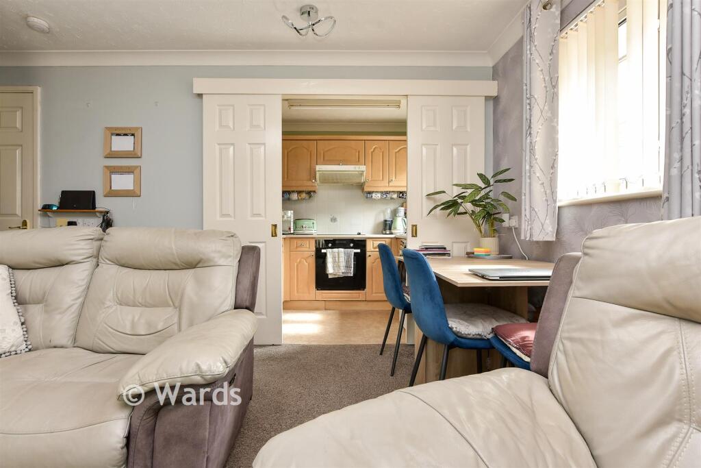 Apartment in Thanet, Cliftonville West, Cliftonville - View 4