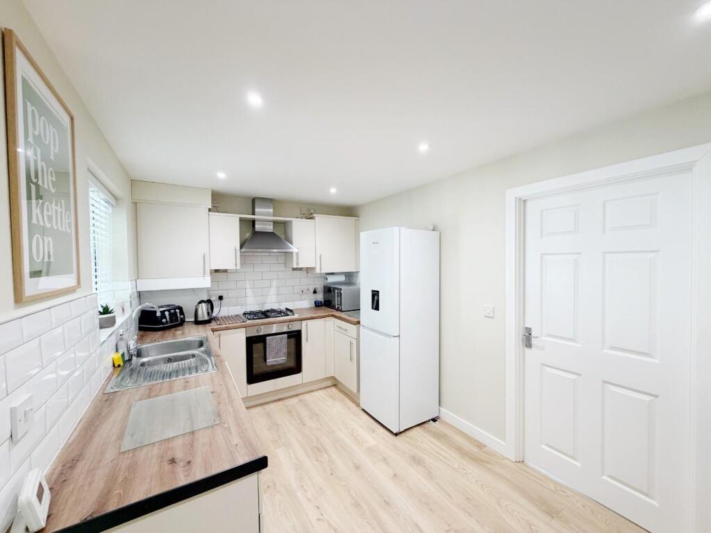 House in Stockton-on-Tees - More