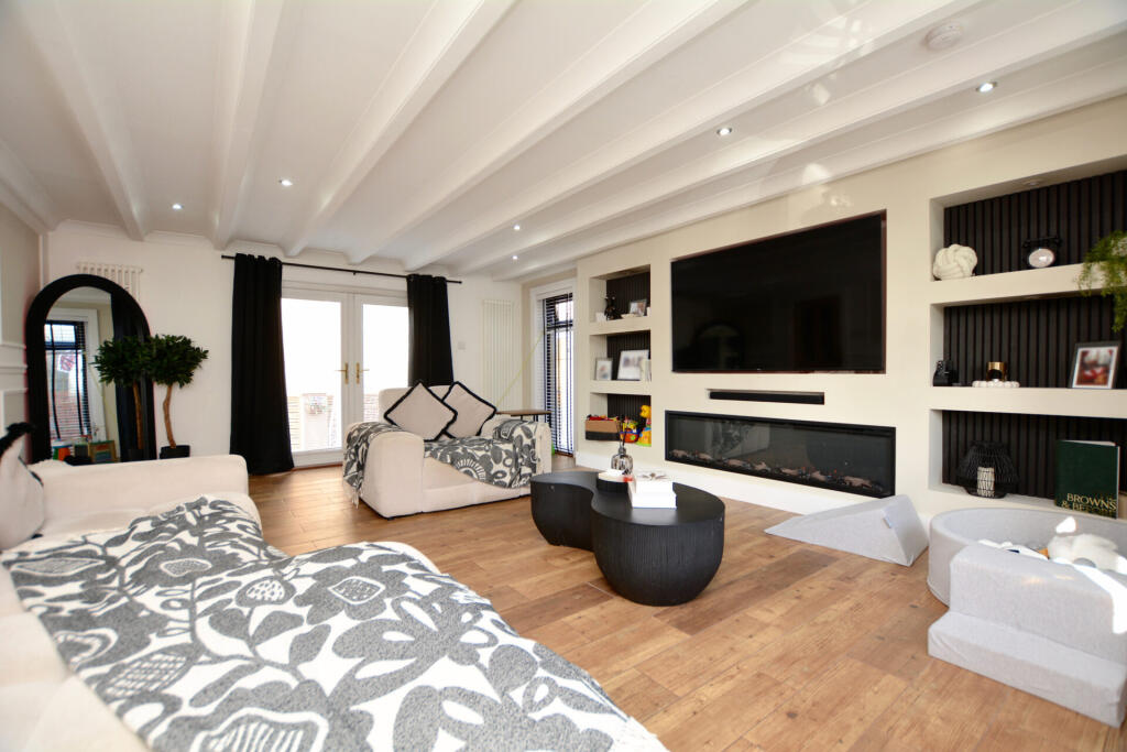 House in Kilmarnock - View 4