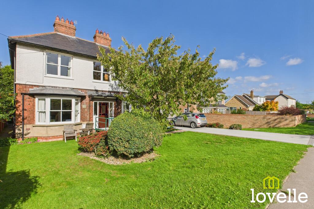 Main image of property: North Moor Lane, Cottingham, East Riding of Yorkshire, HU16