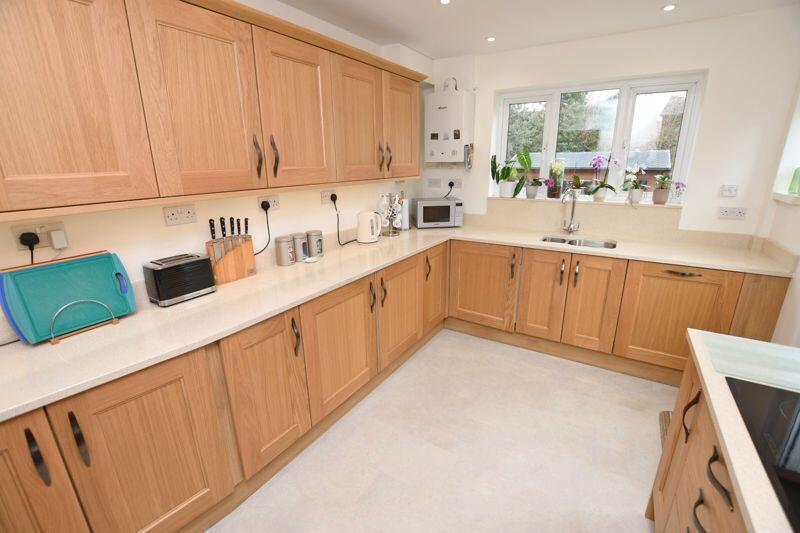House in Maidstone, Bearsted - View 5