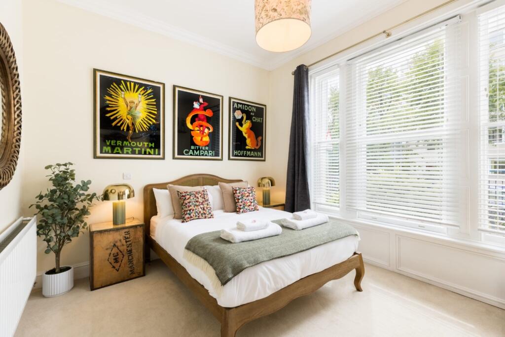 Main image of property: Spa Road, Gloucester