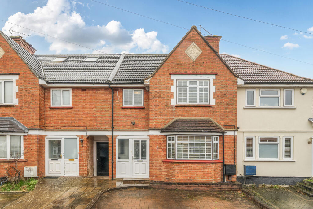 3-bed terraced on The Chase, Watford, Hertfordshire, £550,000