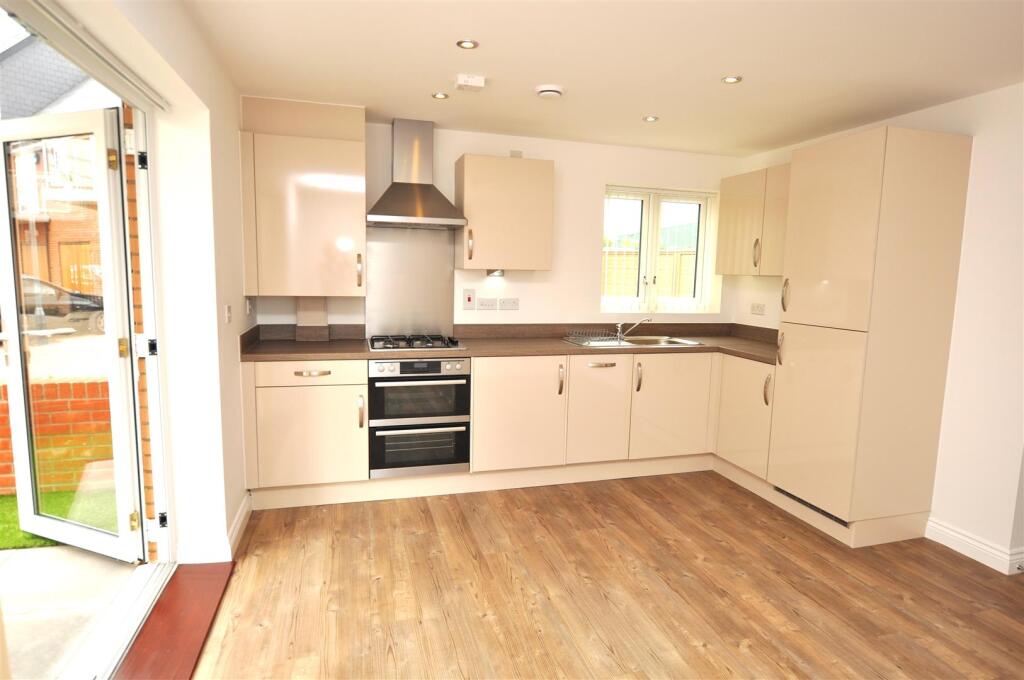 13, Cressy Quay photo 3