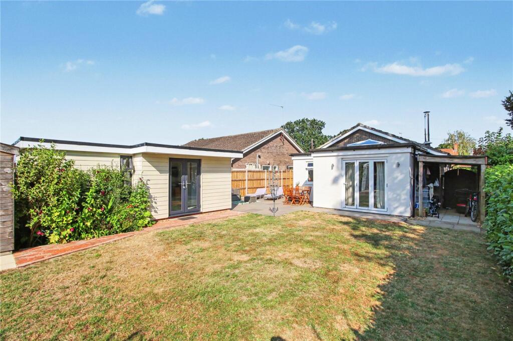 Chapelfield, Denton, Harleston, Norfolk, IP20 photo 2