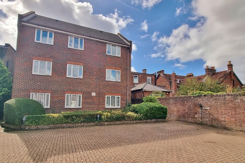 Main image of property: Empire Court, East Street, Havant