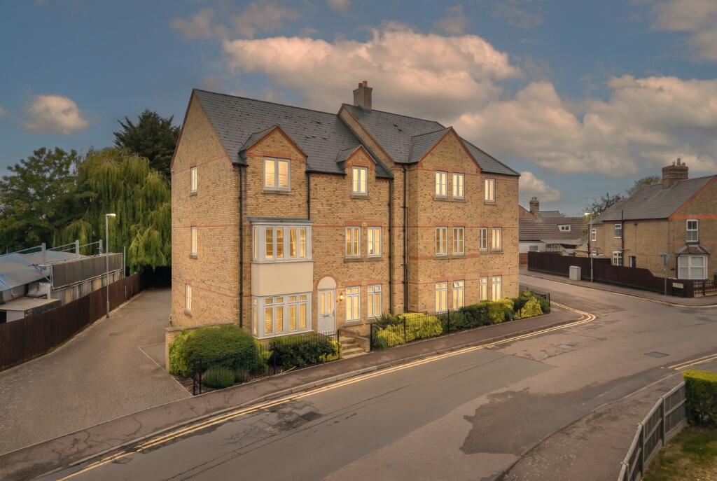 Main image of property: Kings Lane, St. Neots, Cambridgeshire, PE19