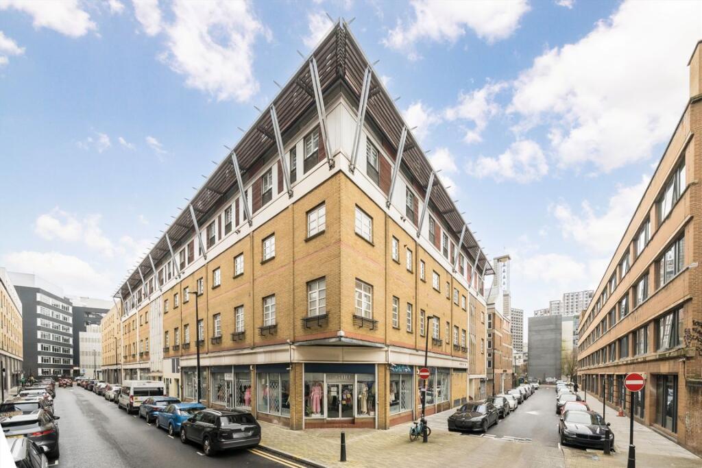 Main image of property: Plumbers Row, Aldgate