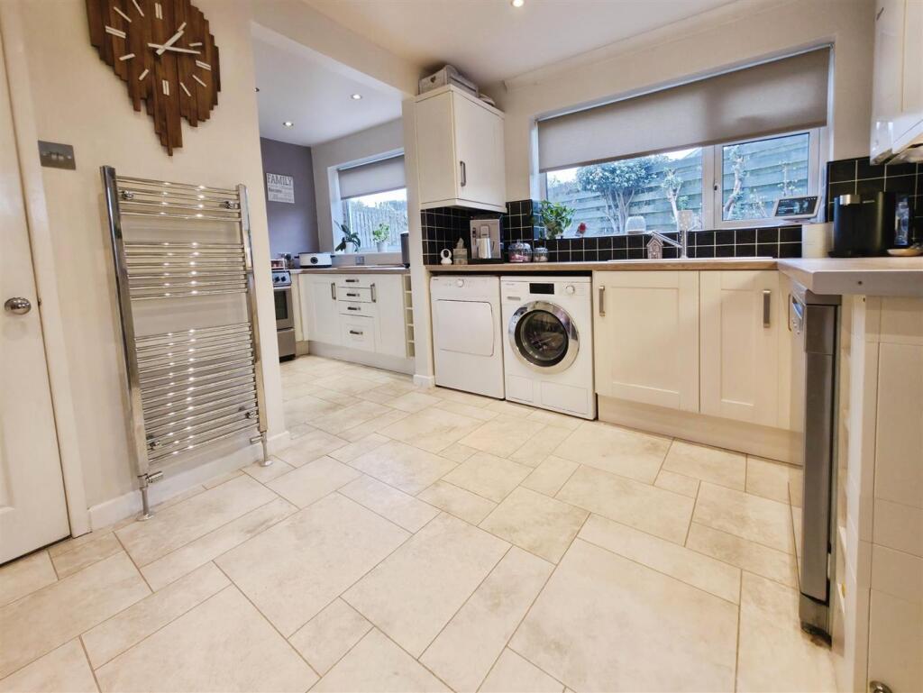 Additional image 10 of Walker Wood, Baildon, BD17 5BE