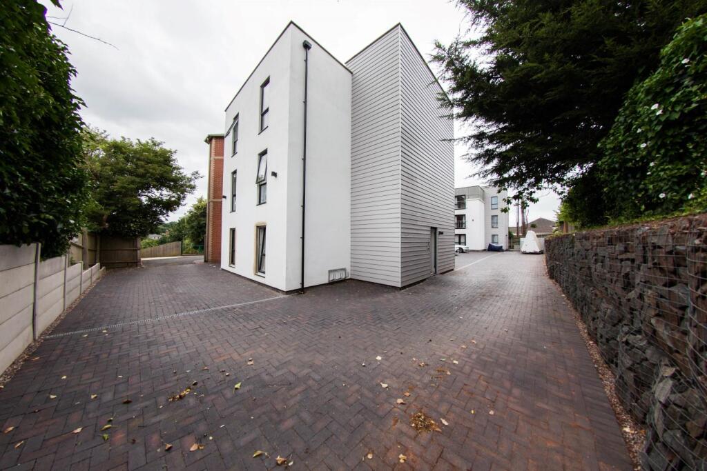 Main image of property: Nightingale House, Autumn Terrace, Worcester