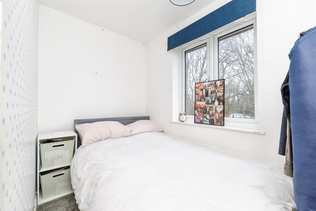 Additional image 11 of Lords Wood, Welwyn Garden City