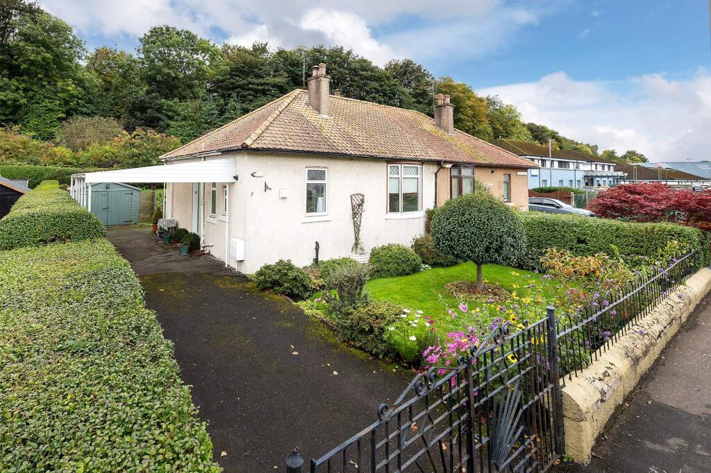 2-bed semi-detached on Station Road, Polmont, FK2, £170,000