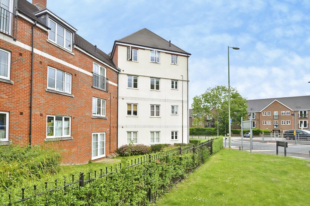 Main image of property: Rostron Close, West End, SO30