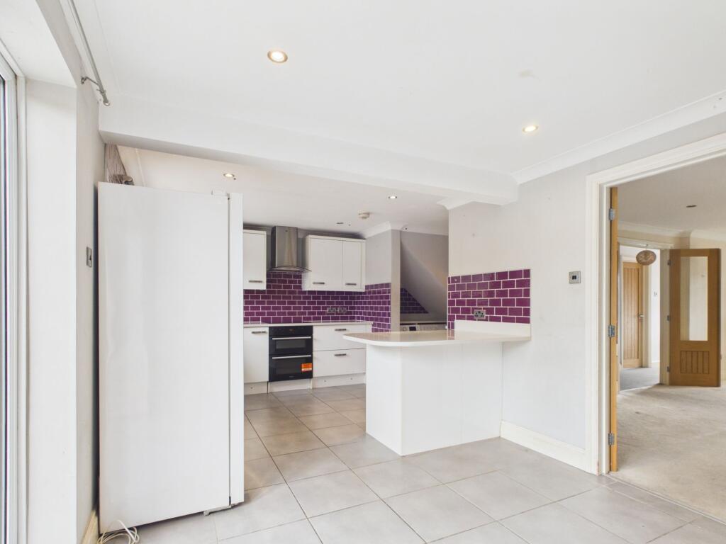 House in Theale, West Berkshire - View 5