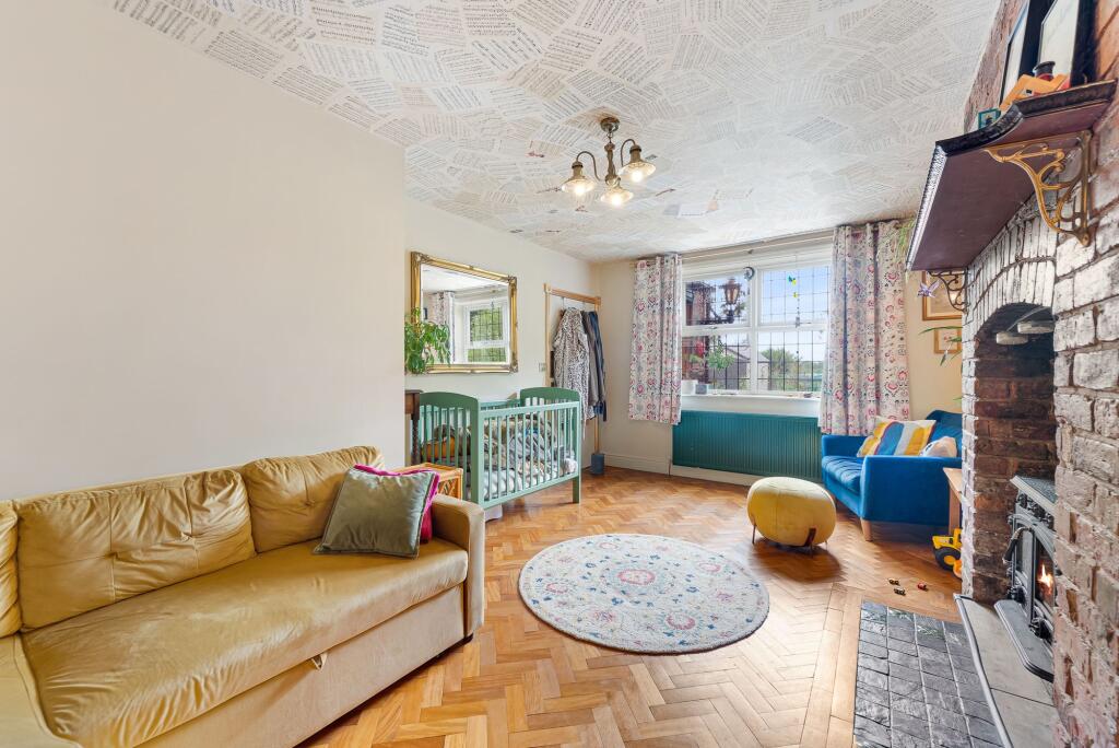 House in Manchester - More