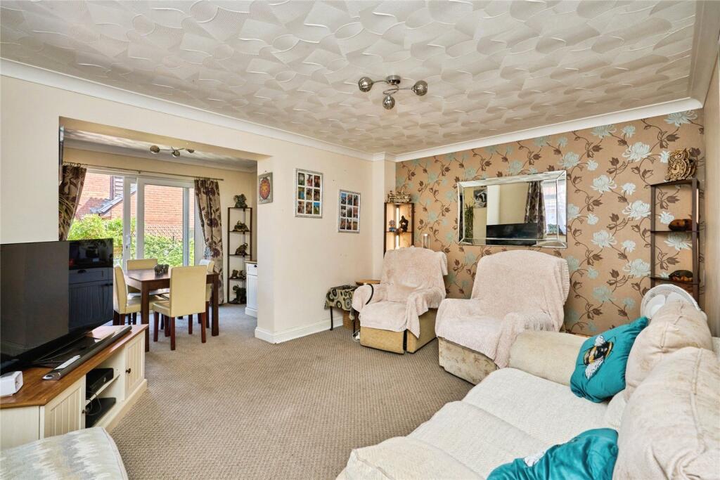 House in Sandown, Yaverland - View 3
