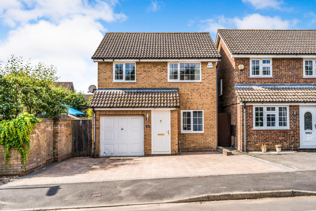 Main image of property: Stirling Crescent, Hedge End, Southampton, SO30